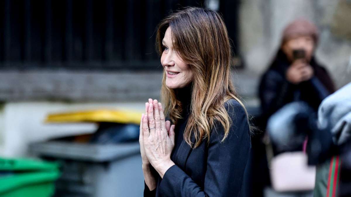 Carla Bruni voulait accompagner son mari en prison