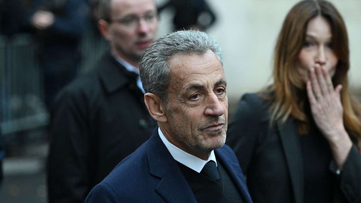 Sarkozy est entré à La Santé pour y purger sa peine de cinq ans