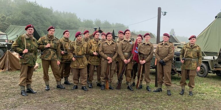 Rencontrez les groupes de reconstitution qui font revivre l&rsquo;histoire de France