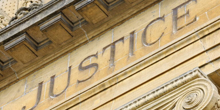 Une belle-mère condamnée en France pour avoir giflé un garçon de 5 ans