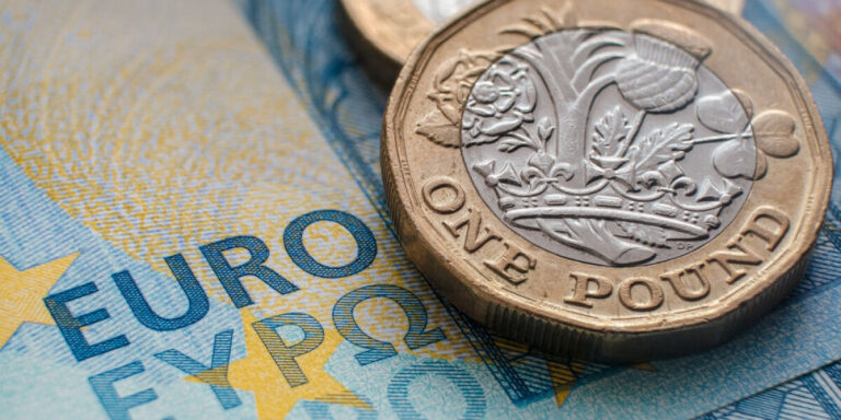 Bonne nouvelle pour de nombreux Britanniques en France alors que la livre sterling atteint son plus haut niveau en un an face à l&rsquo;euro
