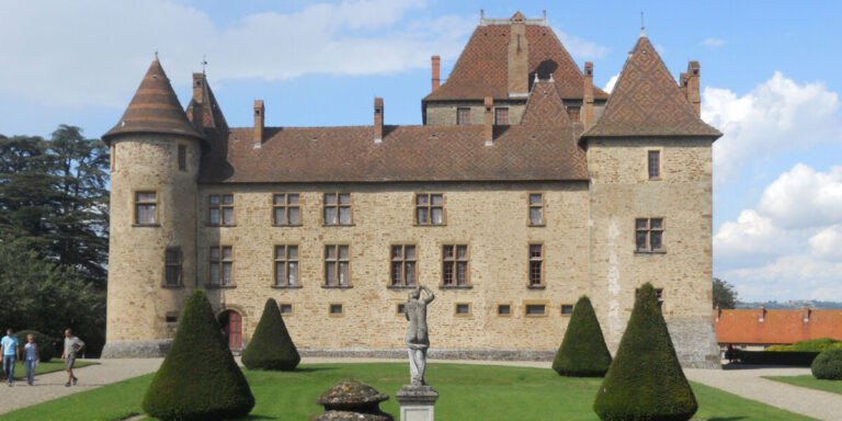 Château français historique en vente à 3,8 millions d&rsquo;euros