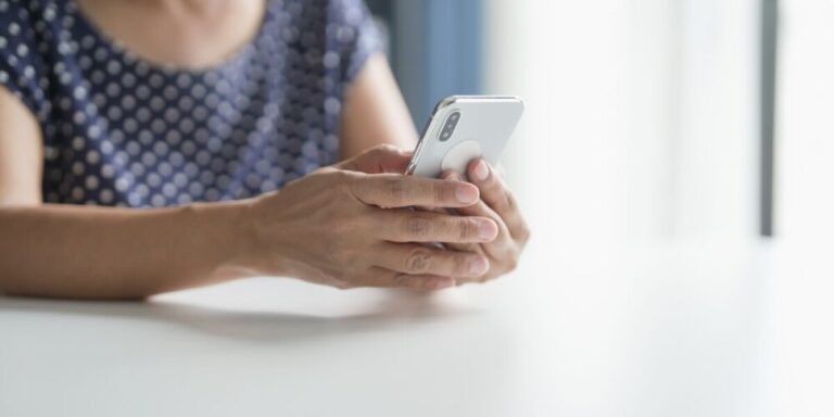Les banques françaises devraient envoyer les codes de vérification par e-mail