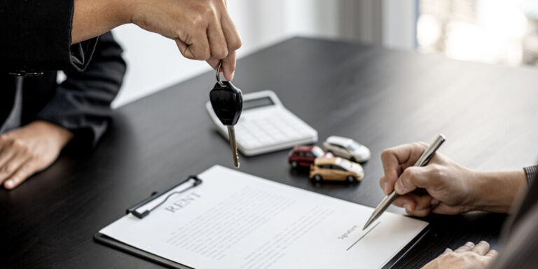 Quand « à » signifie « de » en français