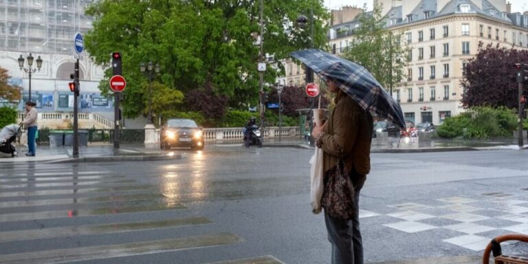 Des tempêtes devraient frapper la France ce week-end alors que la canicule s&rsquo;atténue