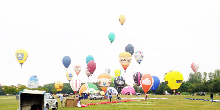 Les championnats britanniques et français de montgolfières arrivent dans le Lot-et-Garonne