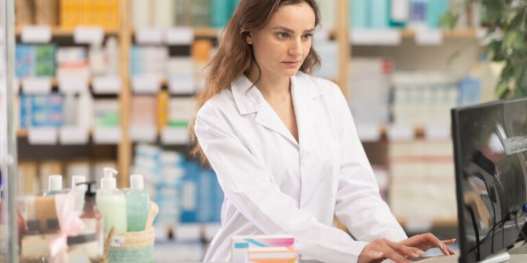 La France va suspendre le remboursement intégral des médicaments à faible bénéfice pour les patients atteints de maladies de longue durée