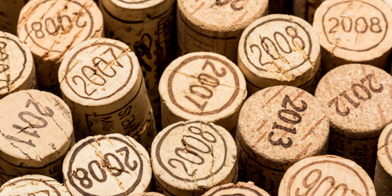 Les millésimes des vins français expliqués : comment choisir une bonne année