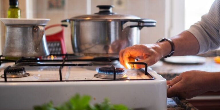 Les prix du gaz vont augmenter en octobre pour environ six millions de foyers en France