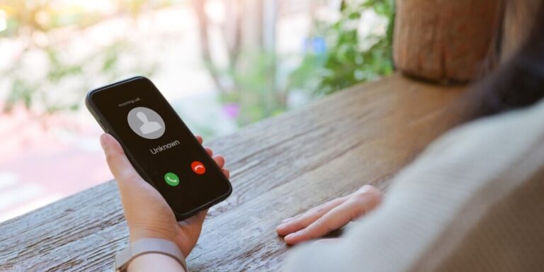 Démarchage téléphonique indésirable en France : il est conseillé aux destinataires d&rsquo;éviter de refuser les appels