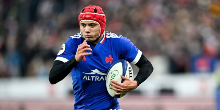 Des joueurs de rugby français retenus à l&rsquo;aéroport britannique en raison de l&rsquo;ETA et des règles en matière de passeport