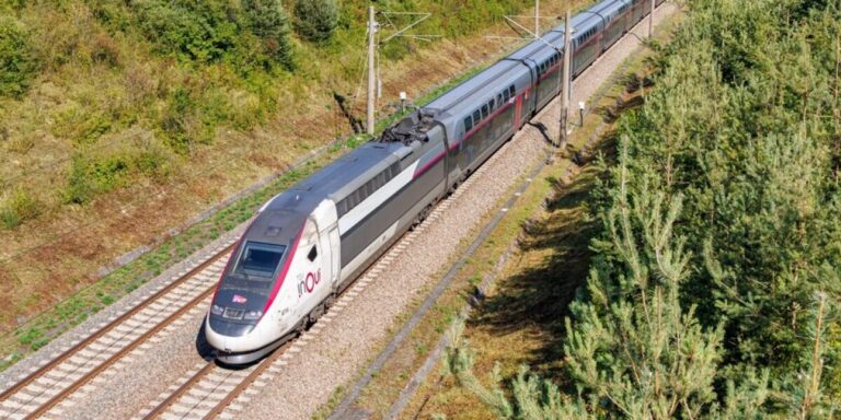 La SNCF lance la vente flash de 450 000 billets TGV à 45%