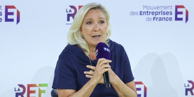 Marine Le Pen envisage de taxer les entreprises françaises à 1 000 euros par an pour l’embauche de travailleurs étrangers